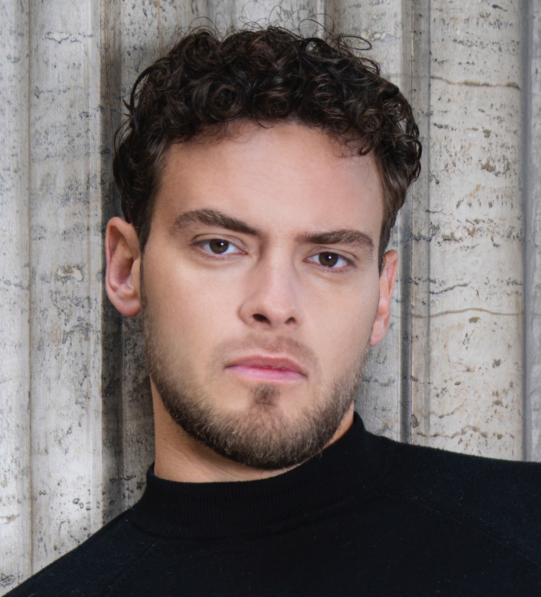 Alexandre L